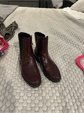Franco Sarto Men's Patent Burgundy Chelsea Zip Boots